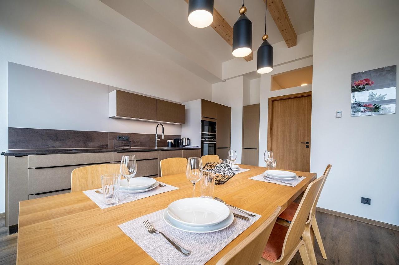 Lipno Port Apartment C304 - Lipno Home Lipno nad Vltavou Dış mekan fotoğraf